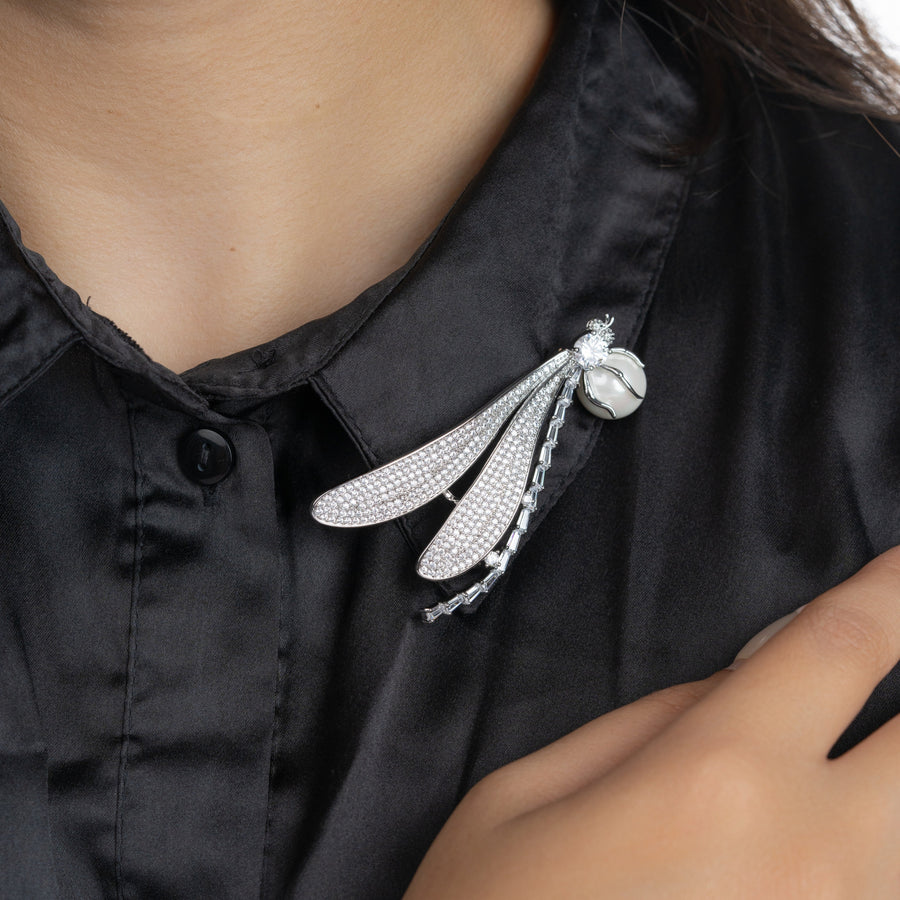Honeybee Brooch
