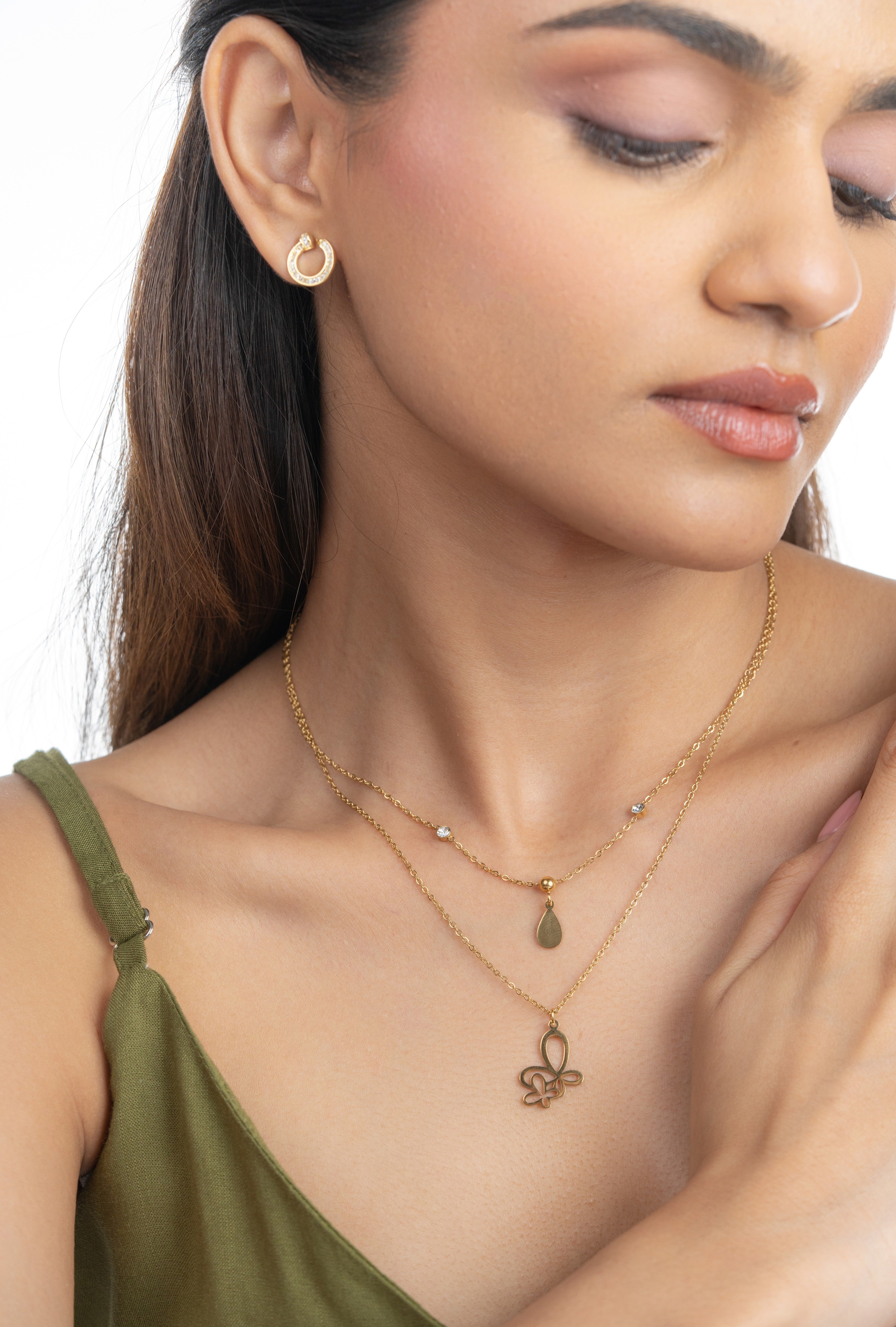Elegant Layered Necklace