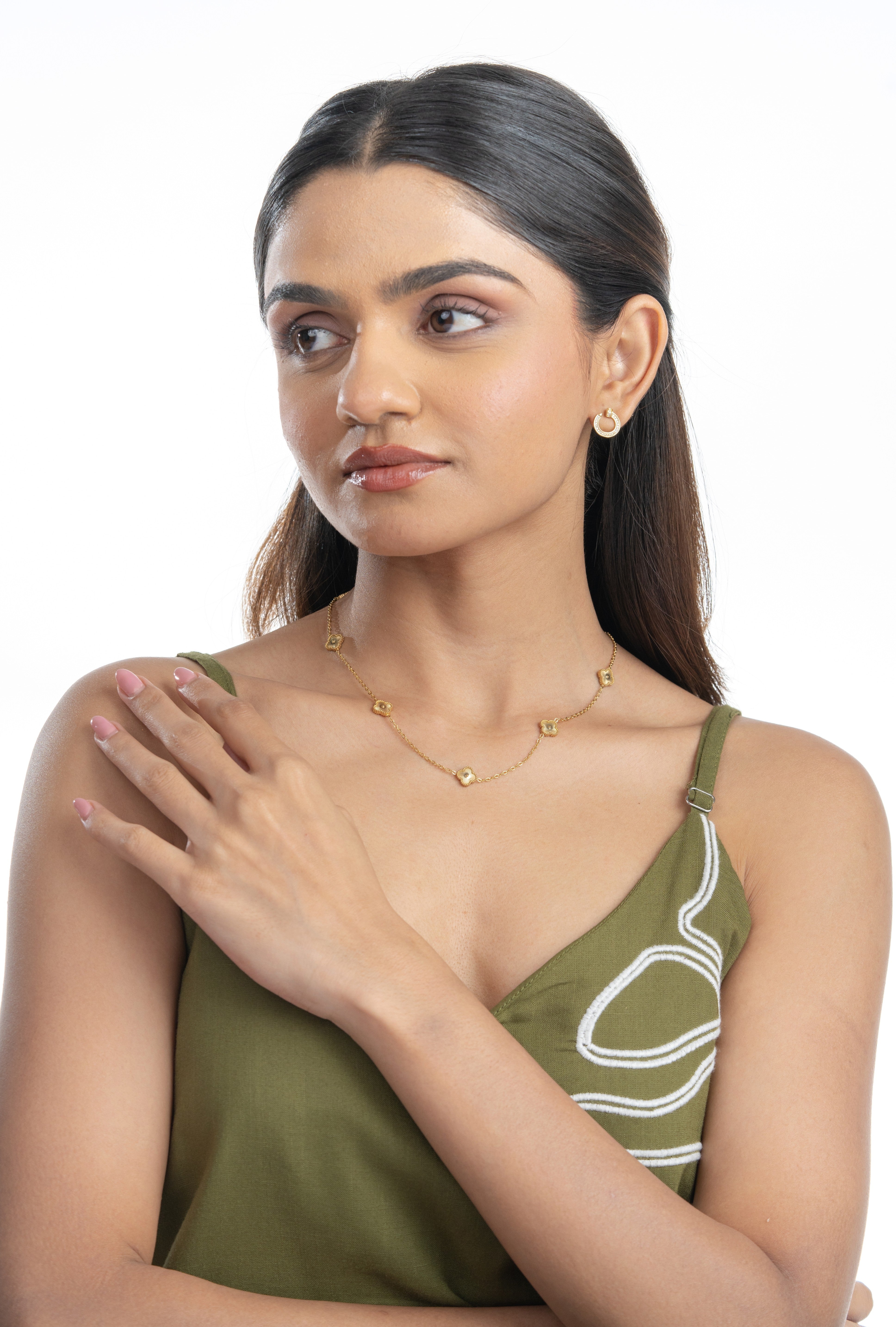 Golden Clover Necklace