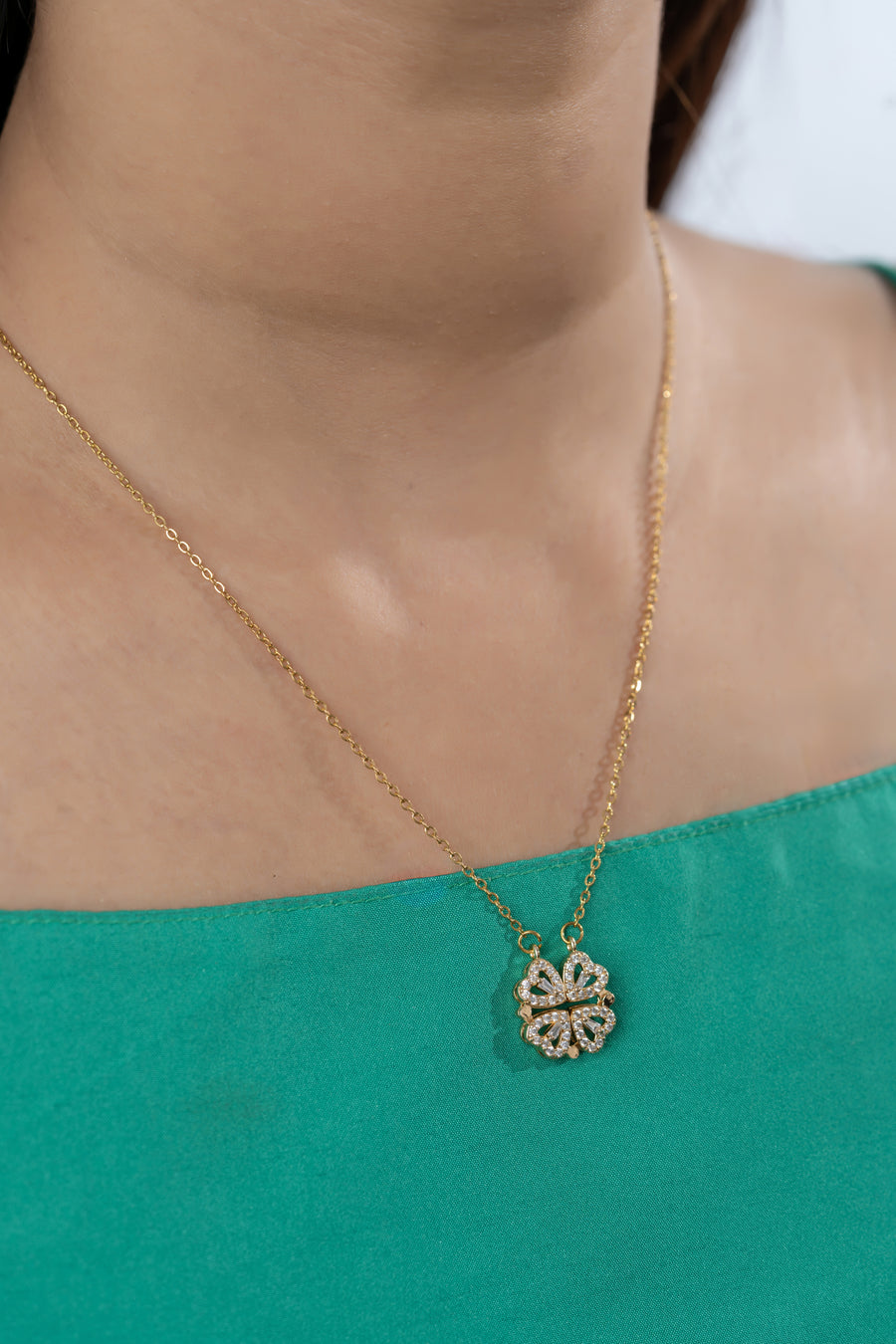 Heart Clover Magnetic Necklace