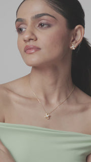 Diamond with Pearl Set